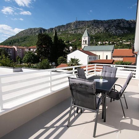 Apartmani Centar Liyubuşka Dış mekan fotoğraf