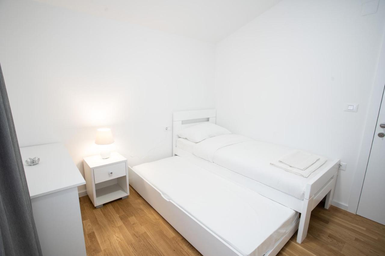 Apartmani Centar Liyubuşka Dış mekan fotoğraf