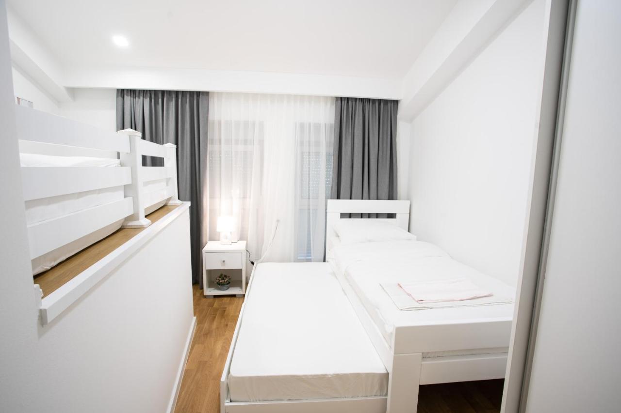 Apartmani Centar Liyubuşka Dış mekan fotoğraf