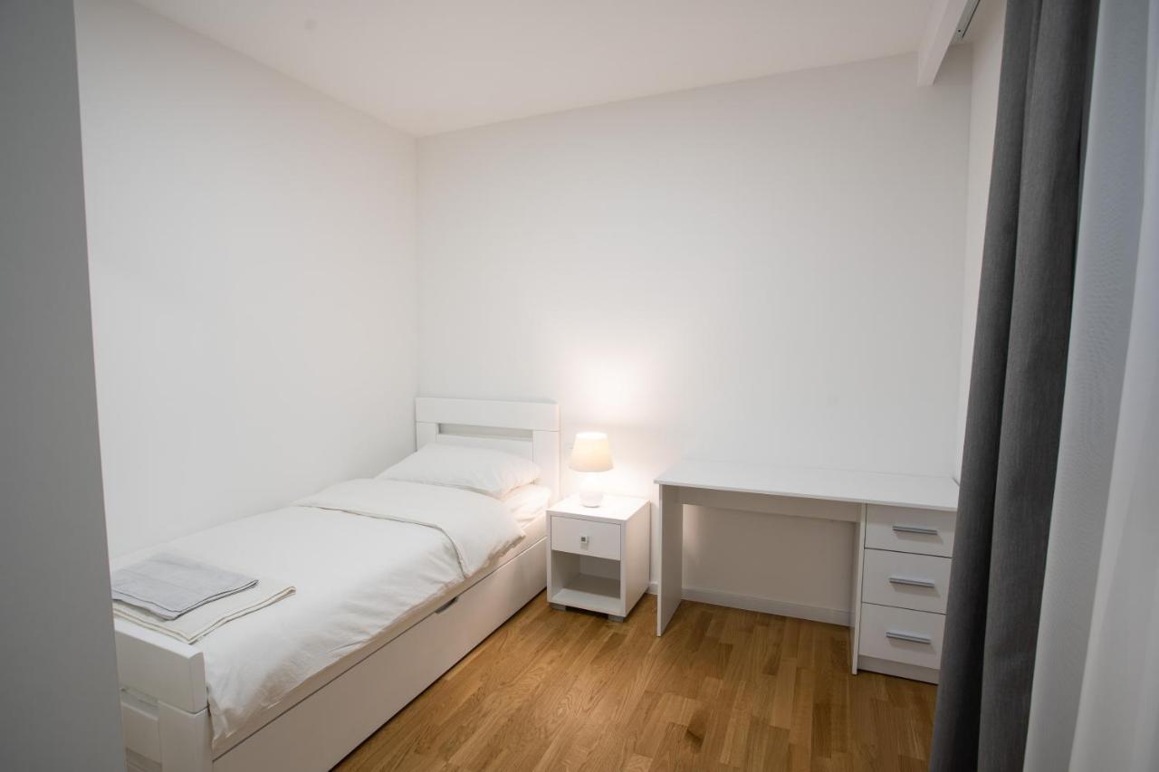 Apartmani Centar Liyubuşka Dış mekan fotoğraf